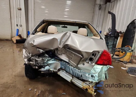 2003 Honda Civic Lx z USA, uszkodzony, nr VIN JHMES16593S003706